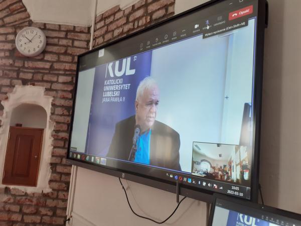 wykład z KUL online